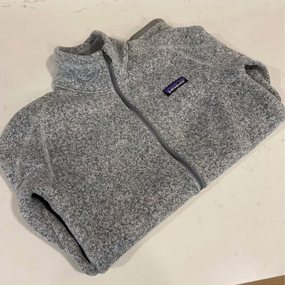 Patagonia Heathered Gray Zip-Up Jacket - Picture 2 of 5